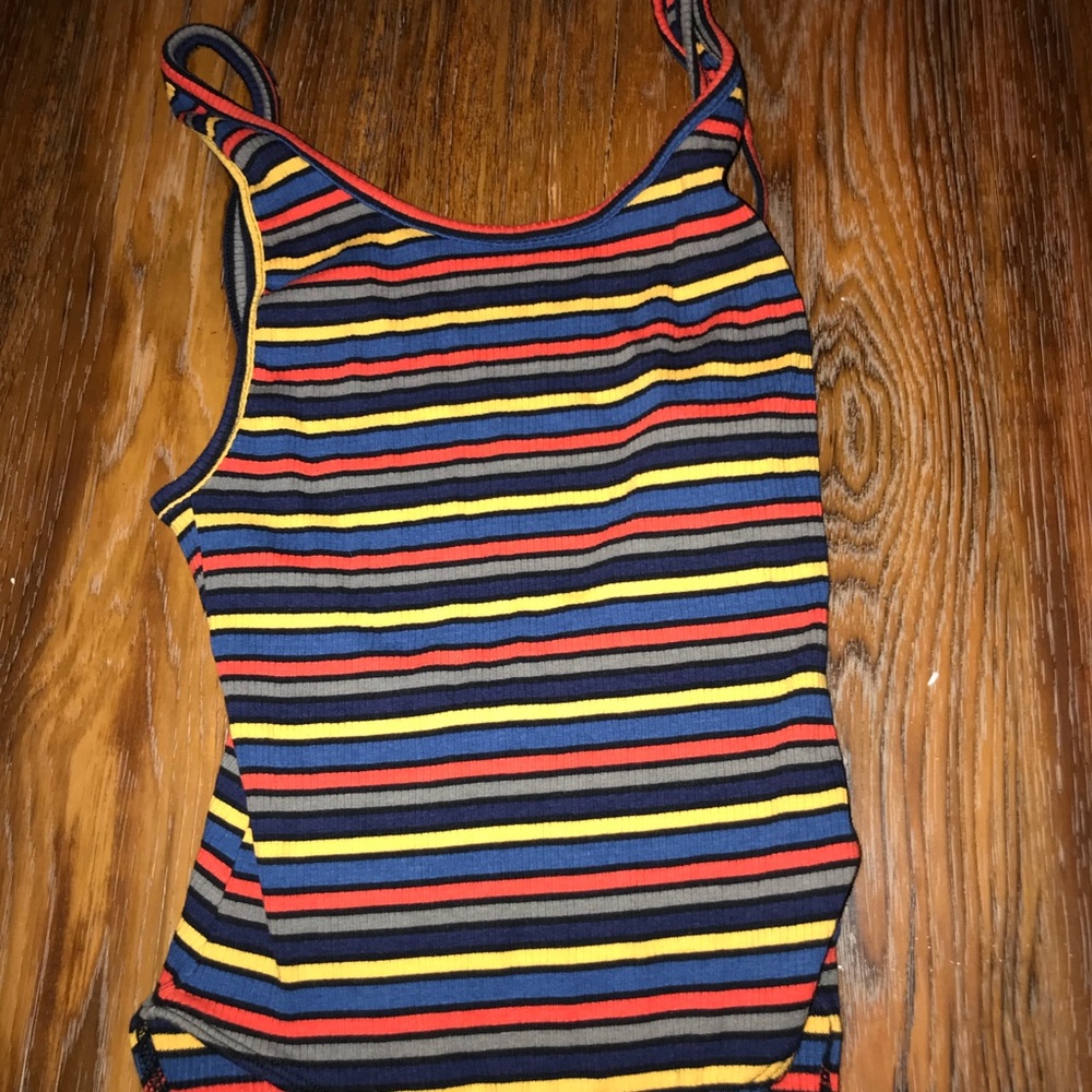 Super cute stripped bathing suit !